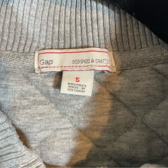 Gap Quilted Zip Up Sweatshirt Size Small - Picture 6 of 9